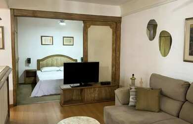 Imagem: O apartamento possui 1 Dormitório, 1 Banheiro, 1 Vaga na garagem