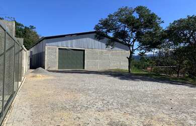 Imagem 3: Galpão comercial NOVO. Imóvel novo, 880m² de Áreae5 Vagas na garagem