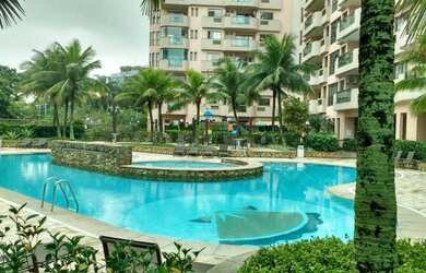 Imagem 1: Apartamento para venda ou locação na Av. Lúcio Costa - Barra da Tijuca