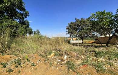 Imagem: O terreno está localizado em Hidrolândia, GO à venda por