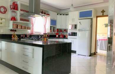 Imagem 5: Linda casa no Dom Pedro, com 4 quartos motivo de viagem Urgente