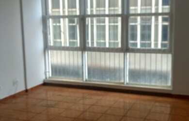 Imagem 2: Apto aluguel 96 m2. living, coz, armários, lavanderia; 2 dorm. arm embutido e dep. empreg