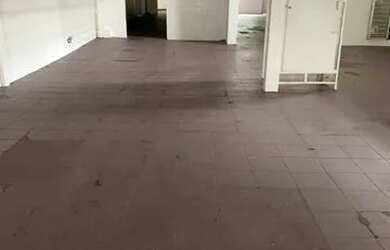 Imagem: O depósito possui 935m² de Área e está localizado em Santa