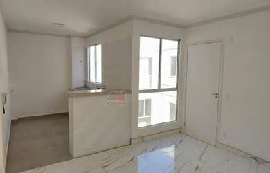 Imagem: O apartamento possui 2 Dormitórios, 1 Banheiro, 1 Vaga na garagem