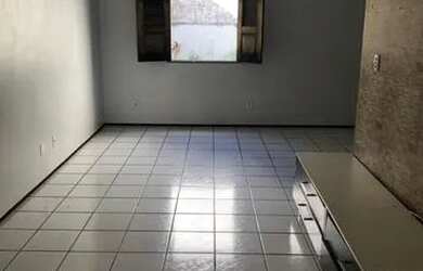 Imagem: A casa em condomínio possui 2 Dormitórios, 2 Banheiros, 3