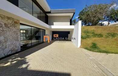 Imagem 4: MARAVILHOSA CASA COM VISTA DEFINITIVA NO CONOMÍNIO MIRANTE DO FIDALGO