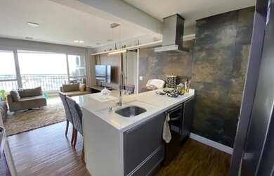 Imagem: O apartamento possui 3 Dormitórios, 2 Banheiros, 2 Vagas na