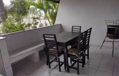 Imagem: A casa em condomínio possui 4 Dormitórios, 3 Banheiros, 2