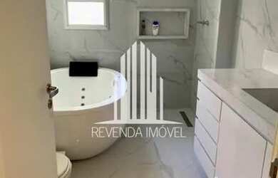 Imagem 15: Apartamento de 243m² com 3 suítes, 4 banheiros e 4 vagas de garagem na Vila Suzana - SP