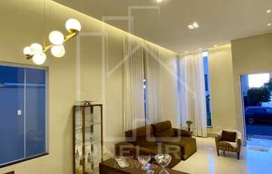 Imagem: A casa em condomínio possui 3 Dormitórios, 3 Banheiros, 4