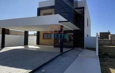 Imagem: A casa em condomínio possui 4 Dormitórios, 5 Banheiros, 4