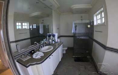 Imagem 12: CASA À VENDA Casa com 4 dormitórios