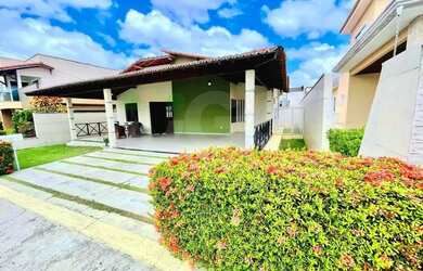 Imagem: A casa em condomínio possui 3 Dormitórios, 2 Banheiros, 4