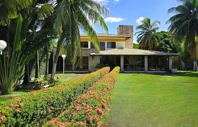 Imagem 9: Maravilhosa casa Duplex, 5 suítes, terreno amplo, Área Gourmet com churrasqueira...