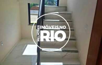 Imagem 4: Casa Duplex em Maricá à venda