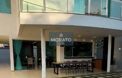 Imagem: A casa possui 4 Dormitórios, 4 Banheiros, 4 Vagas na garagem