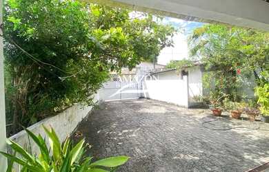 Imagem 2: Adrianópolis - 360m2 - 03 quartos - Casa próximo à ESBAM - Vendo