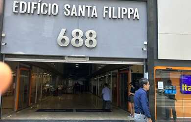 Imagem: O depósito possui 1 Vaga na garagem e 39m² de Área e está