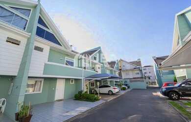 Imagem: A casa em condomínio possui 3 Dormitórios, 3 Banheiros, 2