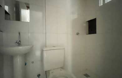 Imagem 11: QE 40 Guará 2 2 Quartos Varanda Excelente localização