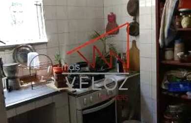 Imagem: O depósito possui 85m² de Área e está localizado em Santa