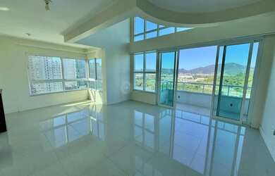 Imagem: O apartamento possui 3 Dormitórios, 3 Banheiros, 3 Vagas na