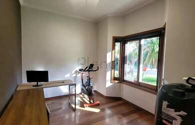 Imagem 5: Casa à Venda no Condomínio Terras do Caribe em Valinhos, no bairro Santa...