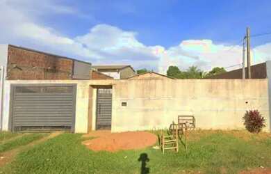 Imagem: A casa possui 2 Dormitórios, 1 Banheiro, 66m² de Área e