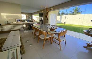 Imagem 10: Casa de Condomínio Jardim Santo Antônio, ao lado do casa de palha