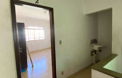 Imagem: A casa possui 1 Dormitório, 1 Banheiro, 20m² de Área e está