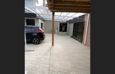 Imagem 2: Sobrado Novo - 5 suites, 7 banheiros 7 vagas, piscina aquecida, todo em...