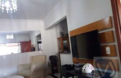 Imagem: A casa possui 3 Dormitórios, 1 Banheiro, 100m² de Área e