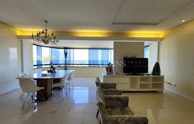 Imagem: O apartamento possui 3 Dormitórios, 3 Banheiros, 2 Vagas na