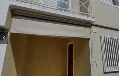 Imagem: A casa possui 2 Dormitórios, 2 Banheiros, 1 Vaga na garagem