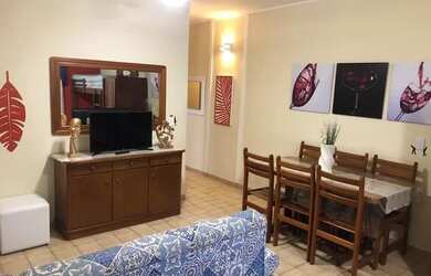 Imagem: O apartamento possui 1 Dormitório, 1 Vaga na garagem e está