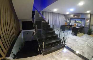 Imagem 12: A casa fica no Condomínio Vale dos Lagos, imerso na natureza, com vista...