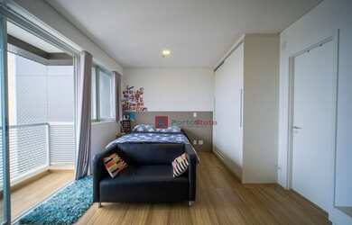 Imagem: O apartamento possui 1 Dormitório, 1 Banheiro, 1 Vaga na garagem