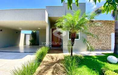 Imagem: A casa em condomínio possui 3 Dormitórios, 4 Banheiros, 4