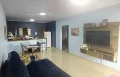 Imagem: A casa possui 2 Dormitórios, 2 Banheiros e 80m² de Área e