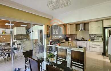 Imagem: A casa em condomínio possui 3 Dormitórios, 5 Banheiros, 4