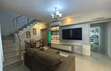 Imagem: A casa em condomínio possui 3 Dormitórios, 4 Banheiros, 130m²