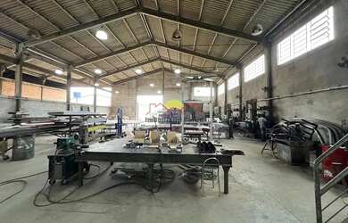 Imagem 9: GALPÃO PARA LOCAÇÃO COM 1.700 M2 PROXIMO A BR