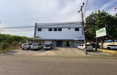 Imagem: Oportunidade Sala comercial com porta para rua na região central