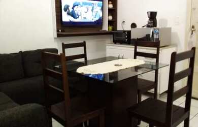 Imagem: O apartamento possui 2 Dormitórios, Acomodam 5 pessoas, 1 Vaga