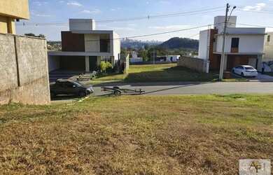 Imagem 3: Lote em Condomínio Fechado para Venda em Senador Canedo, Jardins Barcelona