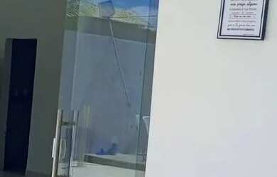 Imagem 4: VENDO CASA EM AREMBEPE. Piscina, Churrasqueira, 330m² de Áreae5 Vagas...