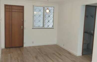 Imagem: O apartamento possui 1 Dormitório, 1 Banheiro e está localizado