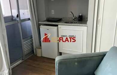 Imagem: O studio possui 2 Dormitórios, 1 Banheiro, 1 Vaga na garagem