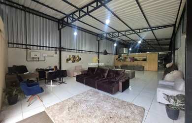 Imagem: O depósito possui 337m² de Área e está localizado em Plano