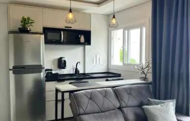 Imagem: O apartamento possui 1 Dormitório, 1 Banheiro, 1 Vaga na garagem